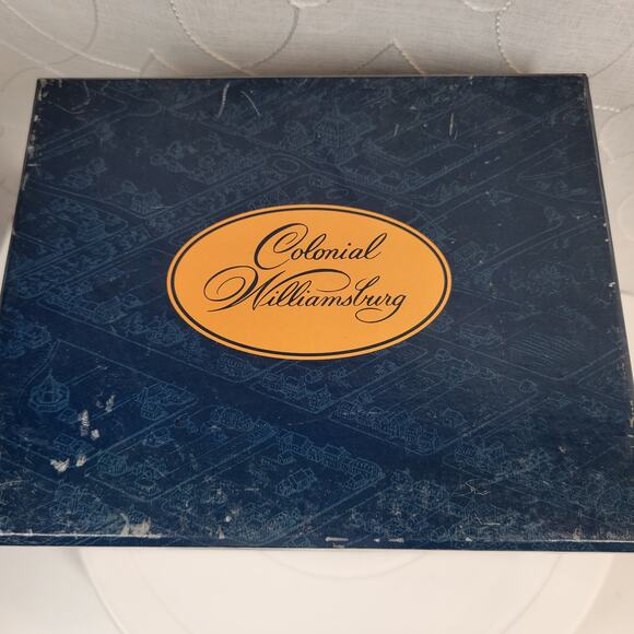 Lang & Wise Colonial Williamsburg George Wythe House Ceramic Figurine 28489704 - Picture 9 of 12